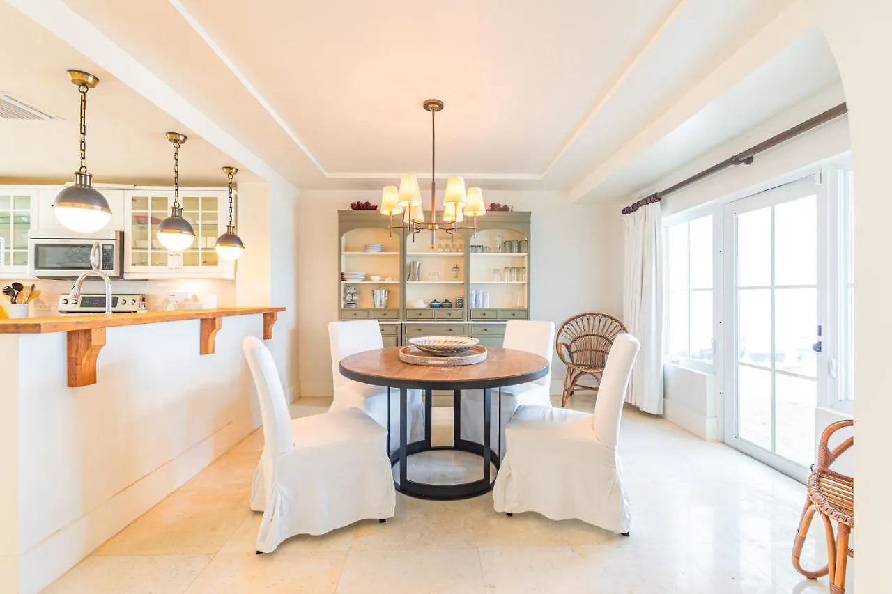 Caprice 8 - Luxury Townhouse In Gated Community - Pool, Oceanfront Villa Nassau 0*,  Bahamas