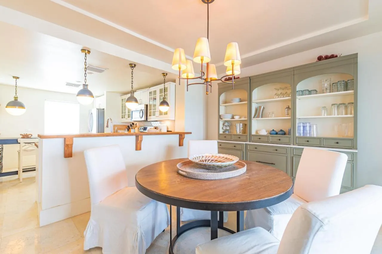 Caprice 8 - Luxury Townhouse In Gated Community - Pool, Oceanfront Villa Nassau 0*,