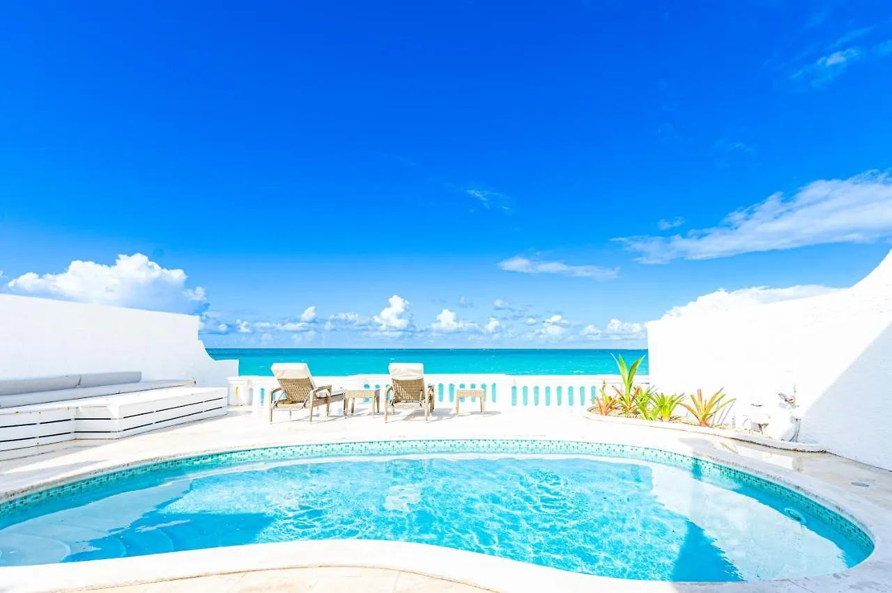 Willa Caprice 8 - Luxury Townhouse In Gated Community - Pool, Oceanfront Nassau