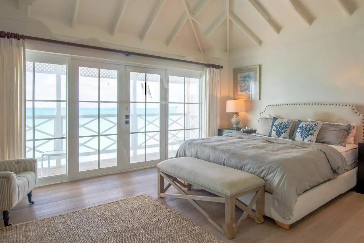 Willa Caprice 8 - Luxury Townhouse In Gated Community - Pool, Oceanfront Nassau